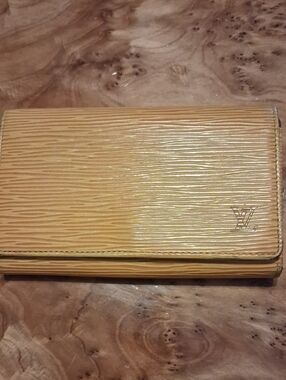 Louis Vuitton Epi Leather Wallet in Yellow-Tan